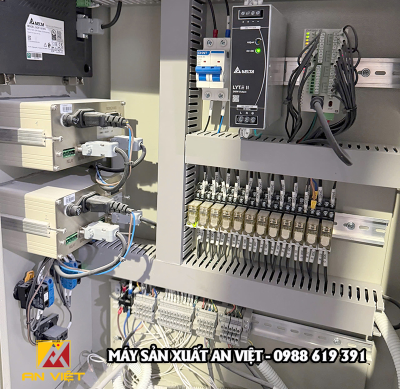 Lắp đặt cân đóng bao dạng hạt cho công ty An Tiến năng suất 300 bao/h