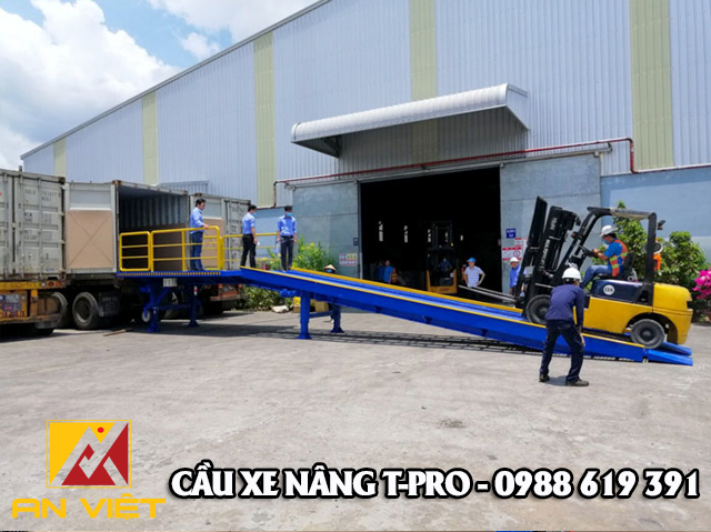 Lắp đặt cầu xe nâng 12 tấn tại Phú Xuyên