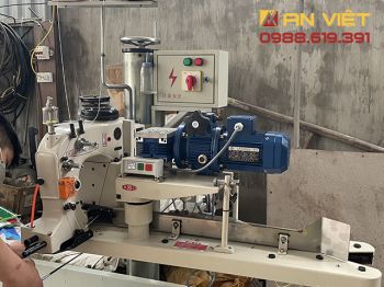 Lắp đặt máy may bao gấp mép bao tự động